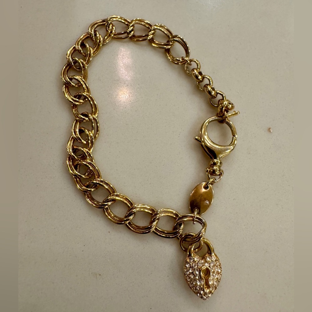 Fossil Double Link Gold Chain Bracelet with Crystal Heart Charm